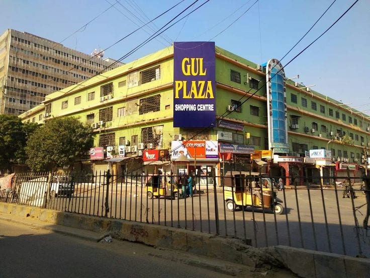 Prime Location 80 Square Feet Shop For Sale In North Karachi — 1 / 1