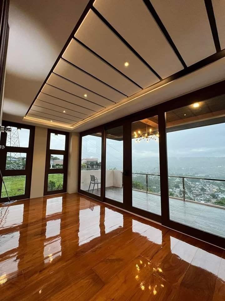 Luxury 4 Bed Duplex Penthouse | 3900 Sq Ft | Margalla Facing | 3 Car Parking |J7 Emporium B-17 Islamabad — 1 / 1