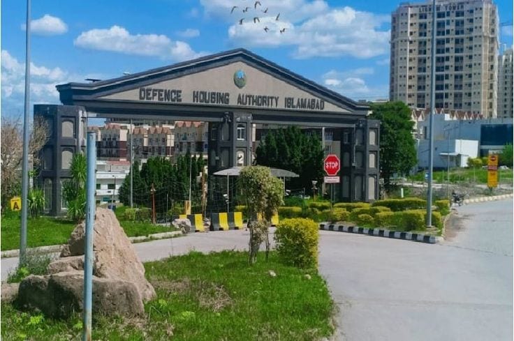 Affordable Commercial Plot Available For sale In DHA Phase 5 - Commercial Zone C2 — 1 / 1