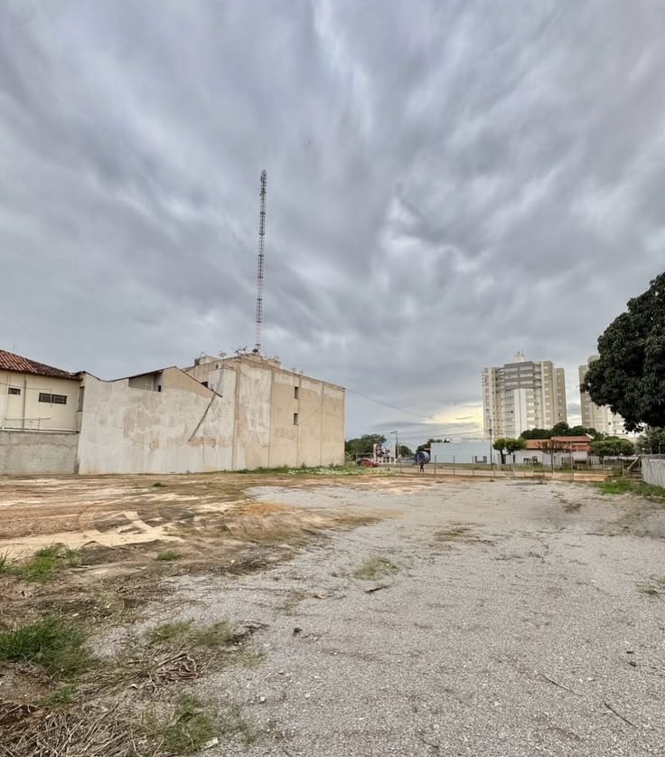 8 MARLA COMMERCIAL PLOT FOR SALE IN UNION GREENS COLLEGE ROAD. — 1 / 1