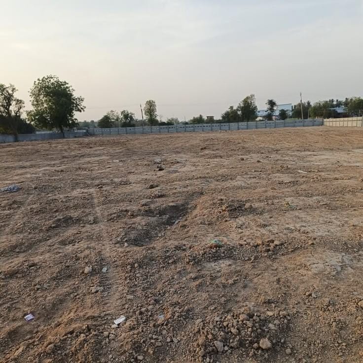 CORNER PLOT NON POSSESSION AREA LOWEST RATE — 1 / 1