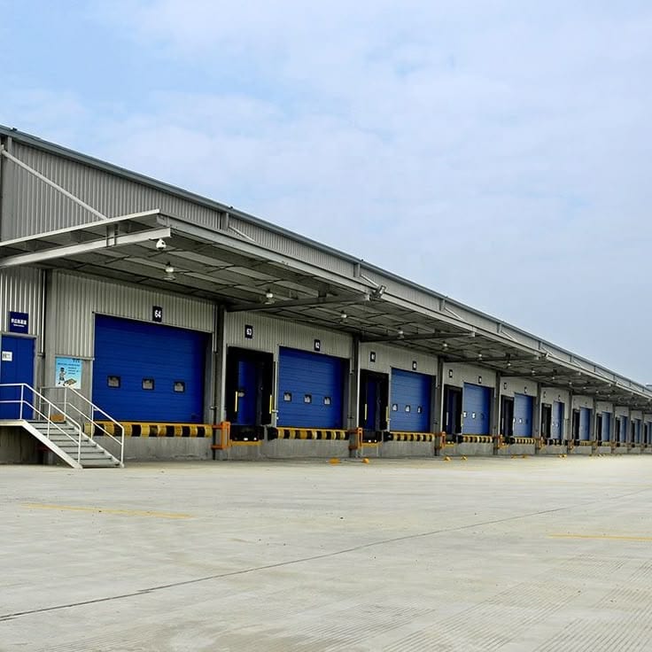 Industrial Commercial 450 Sq Yard For Sale In FB Area Block 17 — 1 / 1
