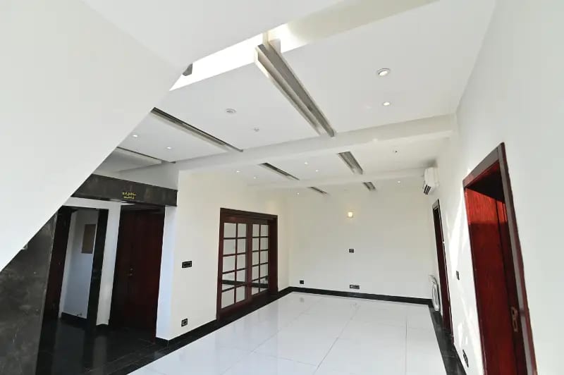 Luxury Living Redefined: 14 Marla Designer Villa For Sale In Bahria Golf City Bahria Golf City, Islamabad — 1 / 8