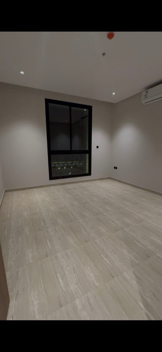 1 Bed Apartment Available For Sale in Bahria Phase 8 . — 1 / 1