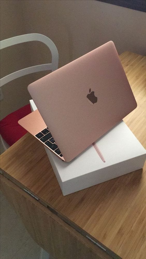 MacBook M1 Pro 16” 32GB/512GB 16-Core GPU Ideal for 3D&Video Editing — 1 / 1