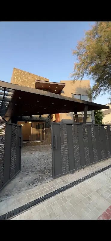 16.50 Crore 1 kanal fully Designer House Available for Sale in DHA Phase 2, ISB DHA Phase 2 - Sector B, Islamabad 2 — 1 / 1