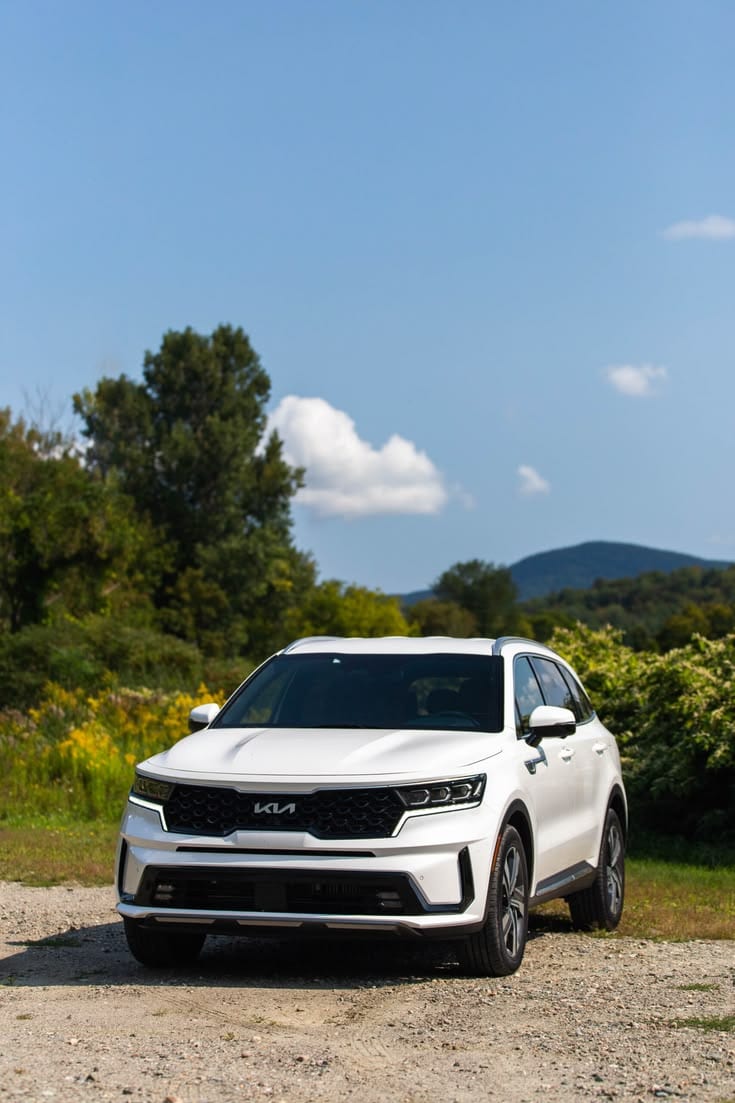 KIA Sportage FWD 2022 — 1 / 1