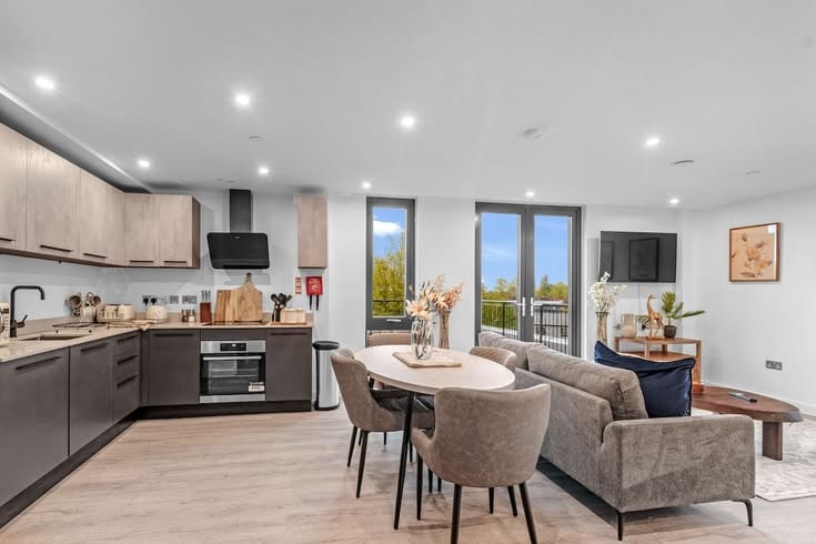 Apartment Available For Sale — 1 / 1