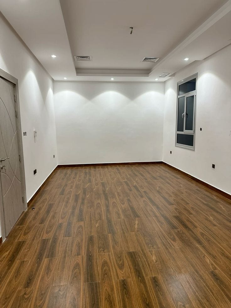 Studio Apartment For Sale 574 Sq. Ft — 1 / 1