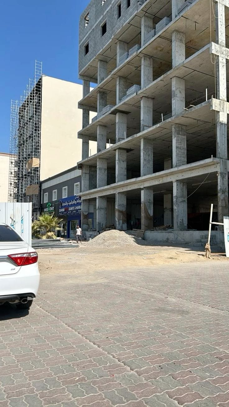 8 MARLA COMMERCIAL PLOT AVAILABLE FOR SALE — 1 / 1