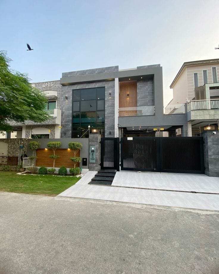 Portion With Roof Quetta Town 18A Scheme 33 — 1 / 1