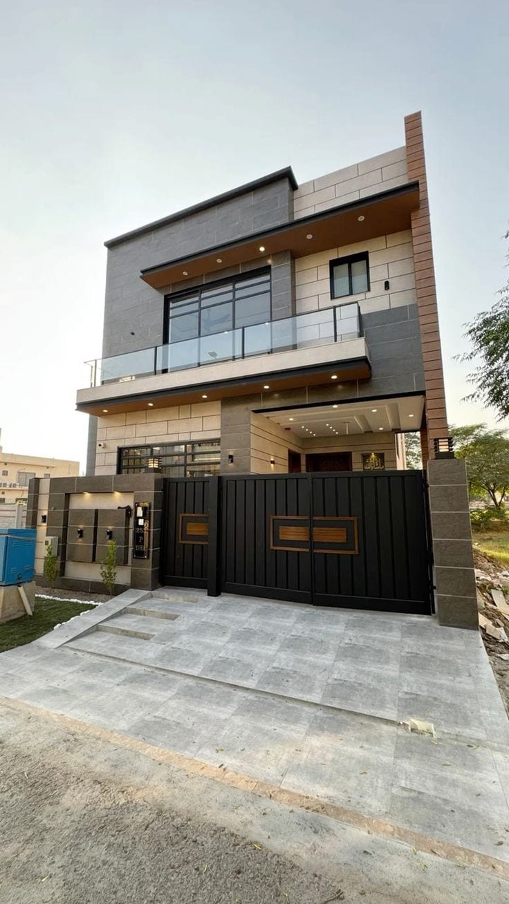 2ND FLOOR WITH ROOF FOR SALE - BLOCK 14 GULISTAN-E-JOHAR, KARACHI — 1 / 1