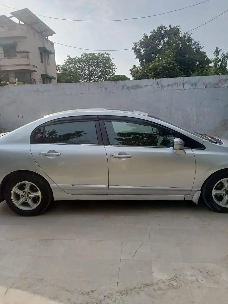 Honda Civic Reborn VTi Oriel Prosmatec 2009 – Full Option — 1 / 1