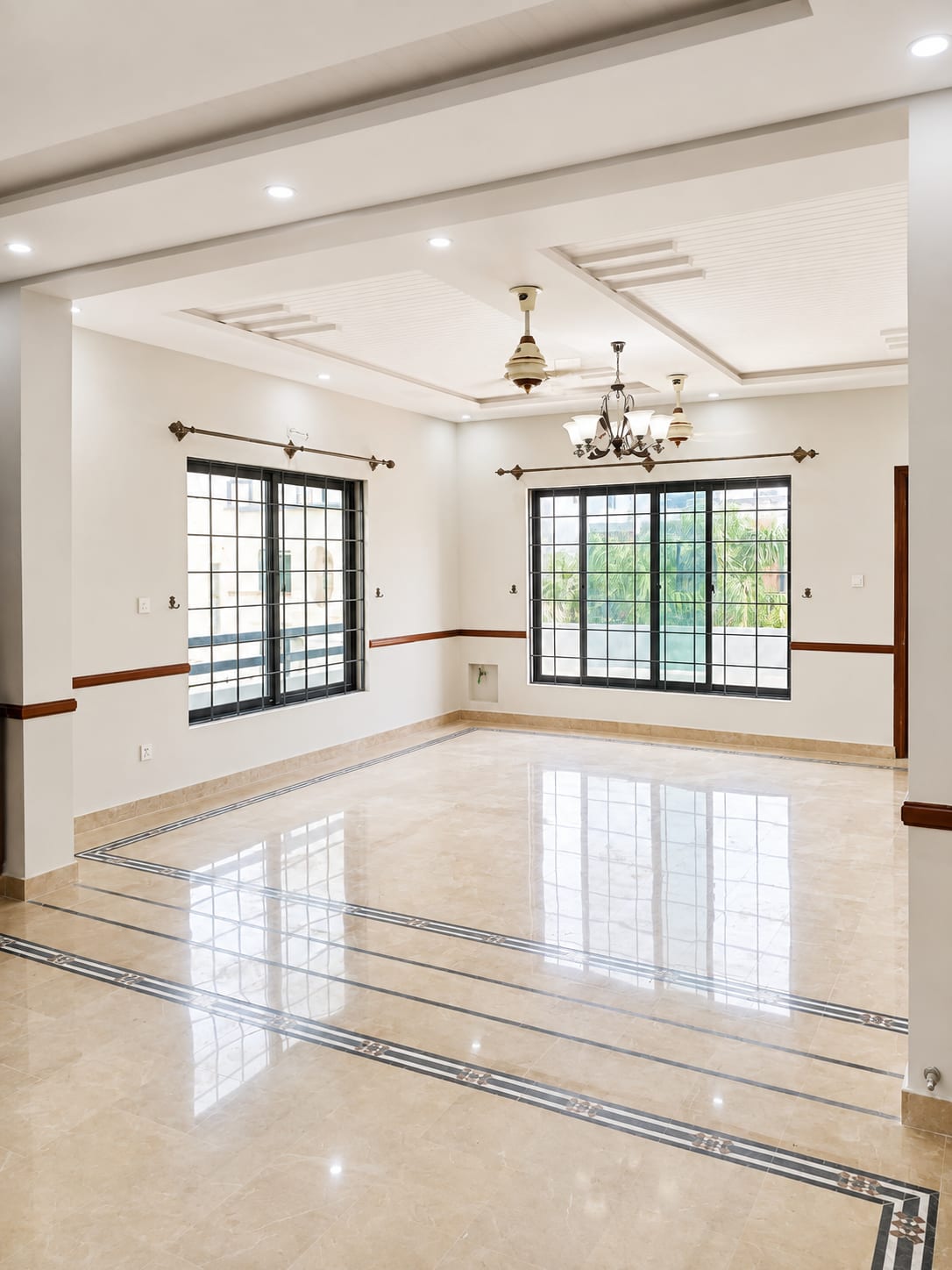 Corner Plot for Sale — 1 / 1
