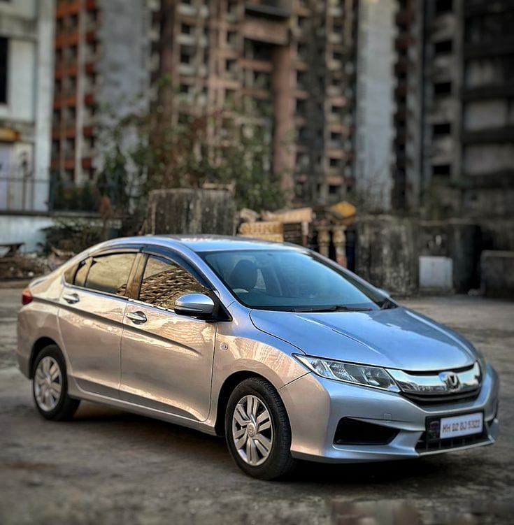 Honda City 1.3 i-VTEC 2019 — 1 / 1