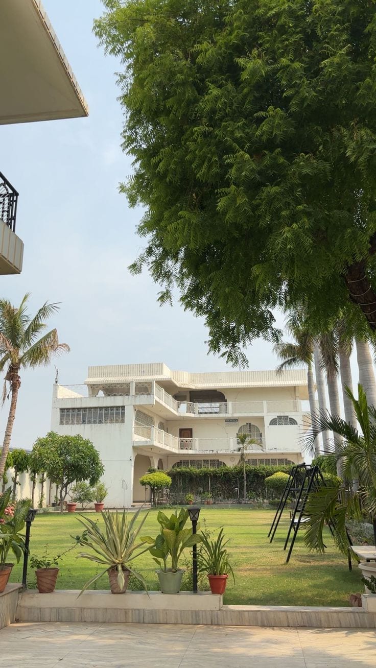 16 Kanal Farm House In Hudiara Barki Road For Sale — 1 / 1