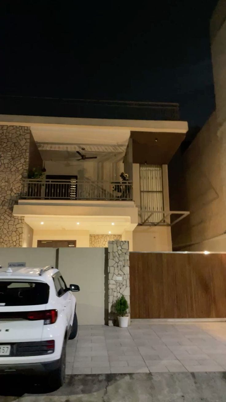 4 Bed DD Portion For Sale — 1 / 1
