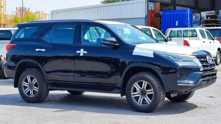 Toyota Fortuner 2.7 G 2026 — photo 1 of 1