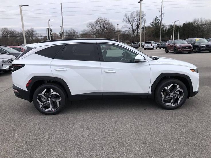 Hyundai Tucson AWD A/T Ultimate 2022 | Fully Original | Dealership Maintained — photo 1 of 1