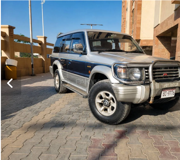 Mitsubishi Pajero Exceed 1992 | 5VZ Engine | 4x4 Super Select | 4 Inch Lift — photo 1 of 1