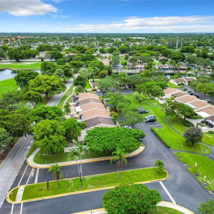 North Facing 80-ft Road Nearest from Main Boulevard and Pelican Mallorner — 1 / 1