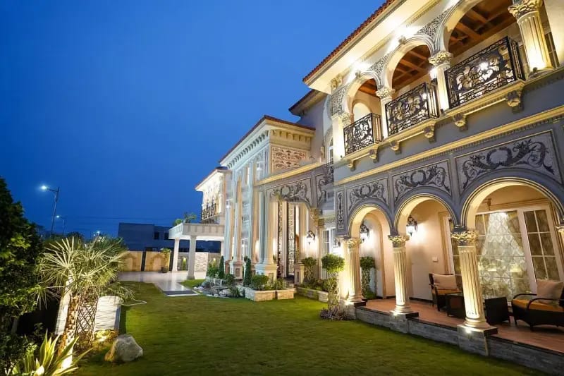 27 Crore Brand New 2 Kanal Luxury House in DHA Phase 6 Lahore — 1 / 2