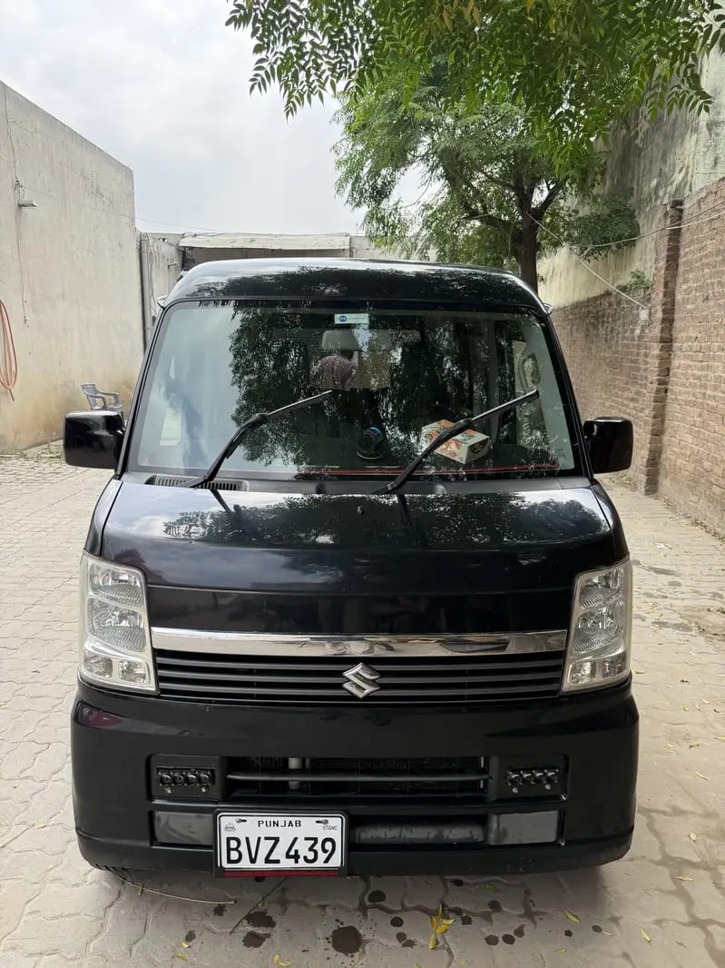 Suzuki Every Wagon 2019 14/19 Top-of-the-Line | Black | 2nd Owner | 66,000 KM | Genuine Condition — 1 / 1