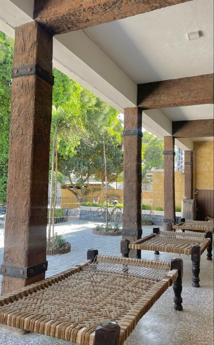 8 Kanal Farmhouse For Sale Main Barki Road — 1 / 1