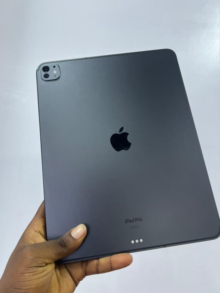 Ipad 7th gen — 1 / 1