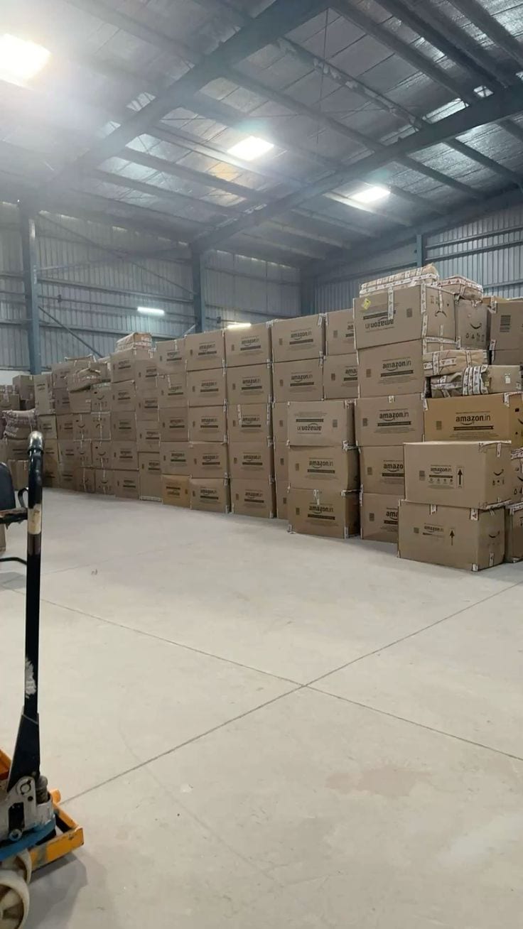1000 Square Yards Warehouse In Korangi Industrial Area Is Best Option — 1 / 1