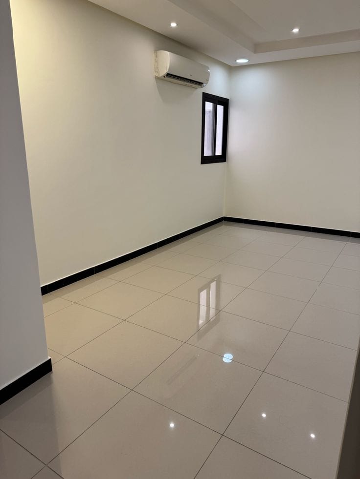 Sub Leased Portion For Sale — 1 / 1