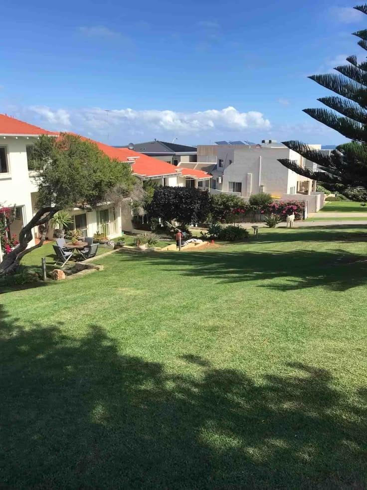 5 Marla Residential Plot For Sale In Royal Orchard - Block D — 1 / 1