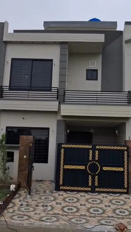 1.75 Crore AA-Ext 5 Marla Brand New House For Sale (Facing Park) Citi Housing Society, Sialkot — 1 / 1